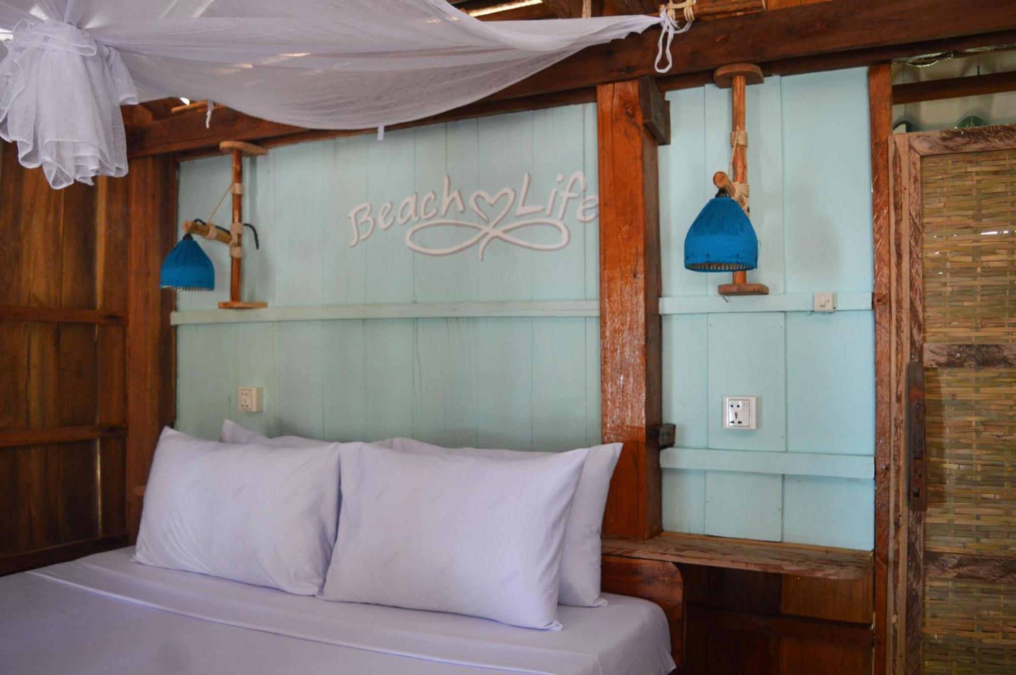 Palm Beach Bungalow Resort Prek Svay Village Bagian luar foto