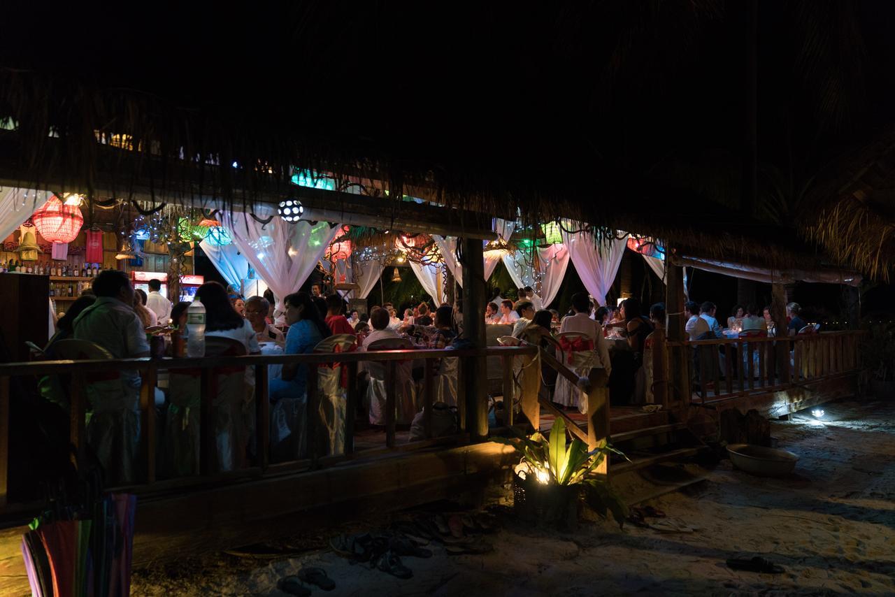 Palm Beach Bungalow Resort Prek Svay Village Bagian luar foto